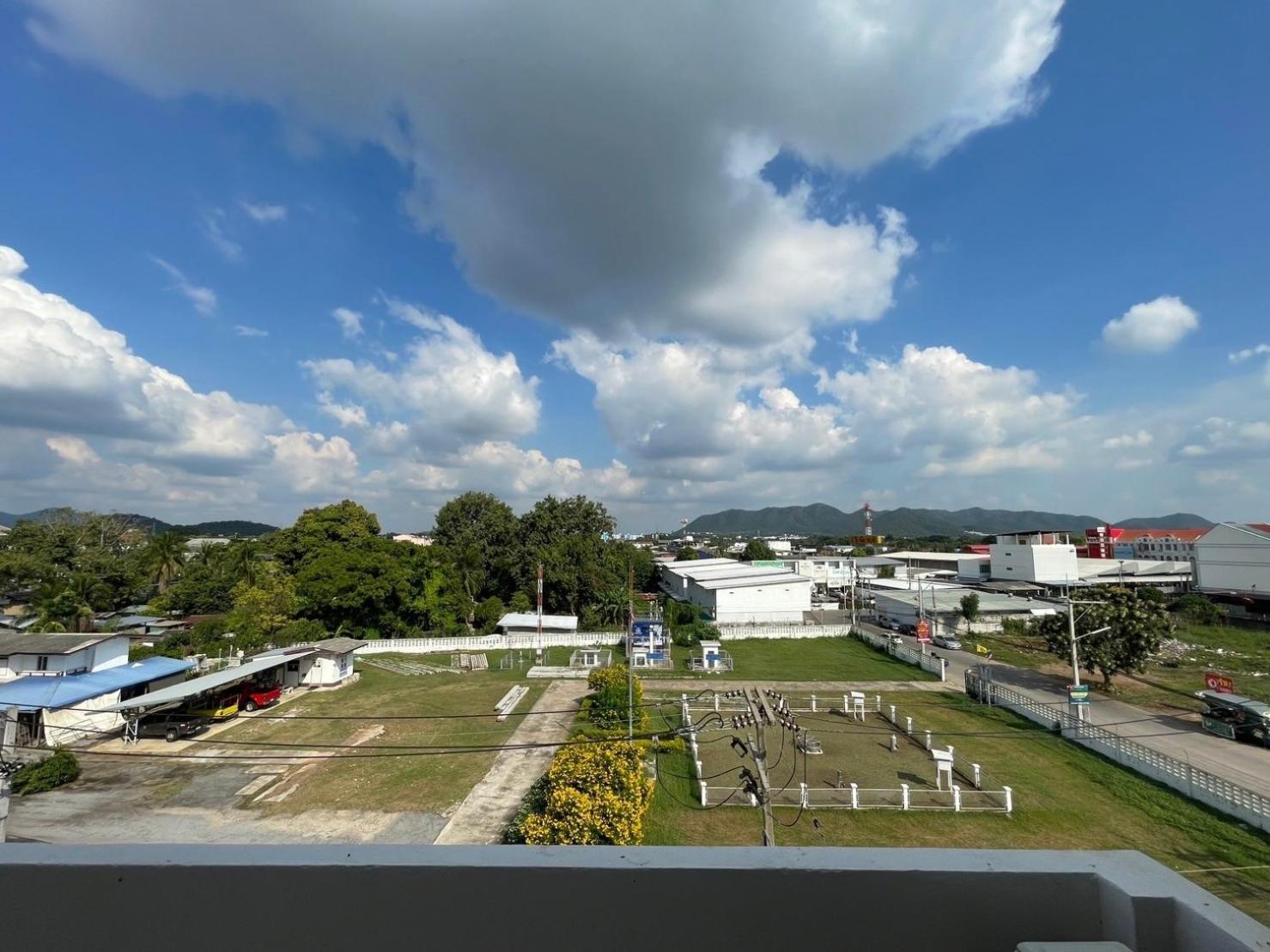 V1 Boutique Hotel Kanchanaburi Exterior photo
